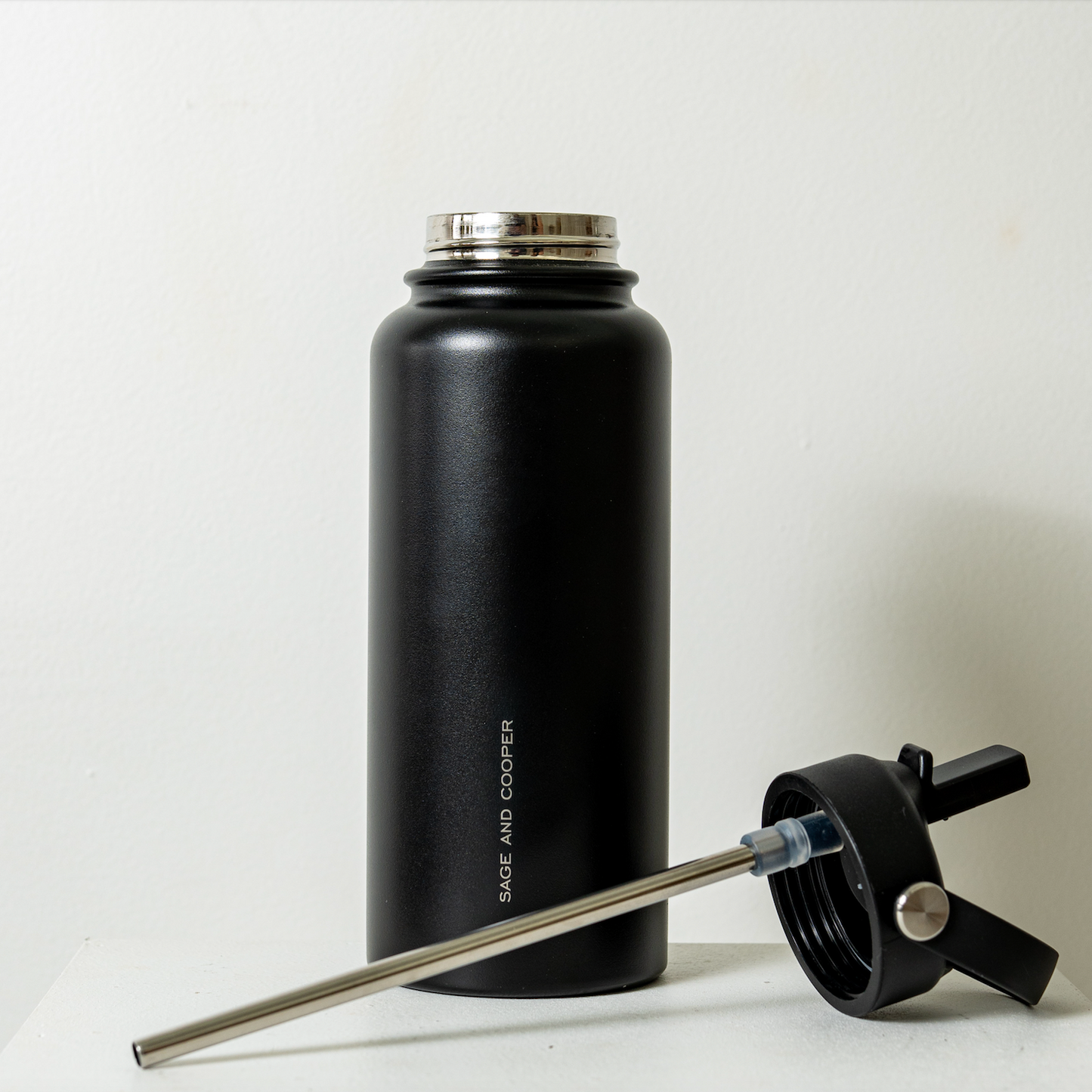 The Sage & Cooper Insulated Drink Bottle