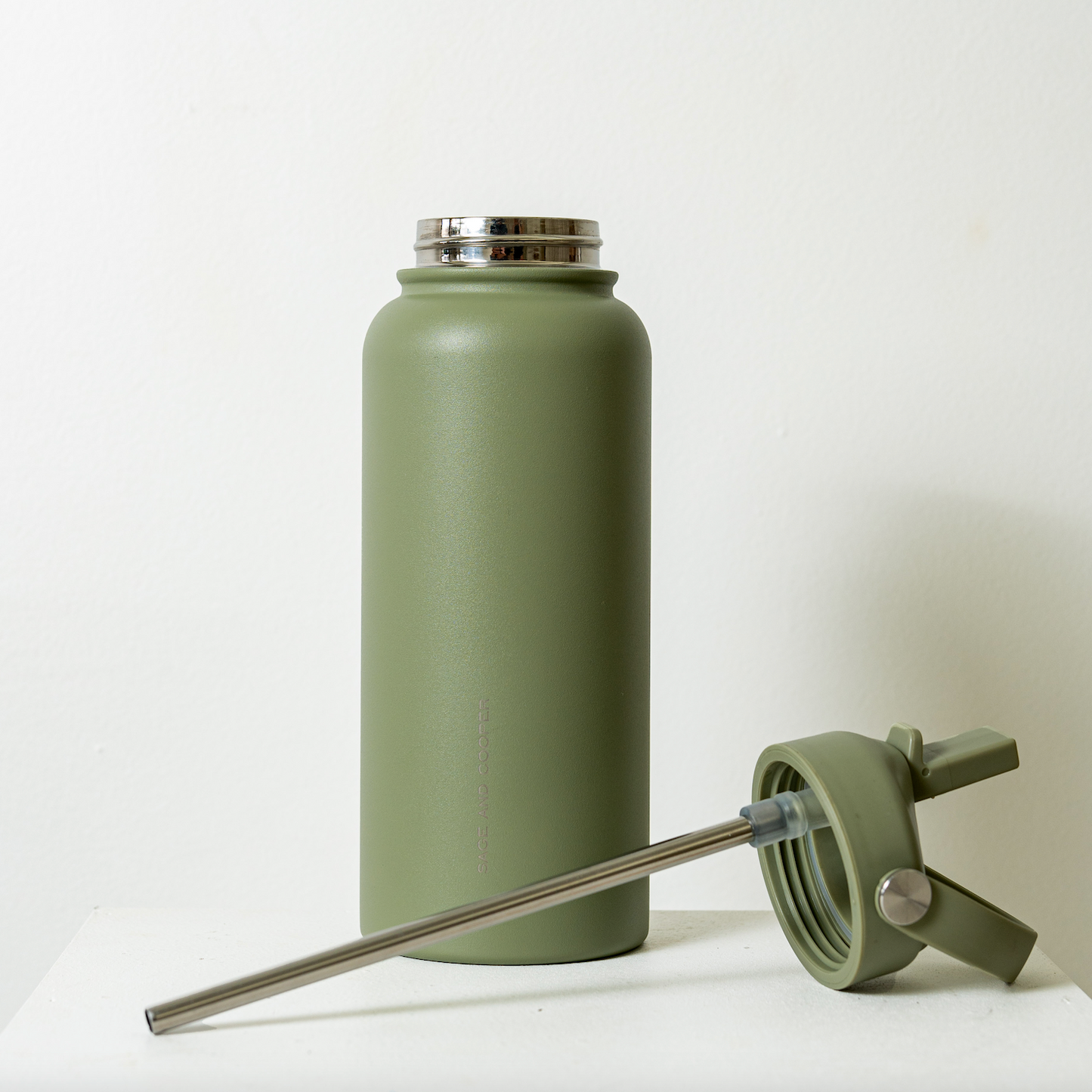 The Sage & Cooper Insulated Drink Bottle